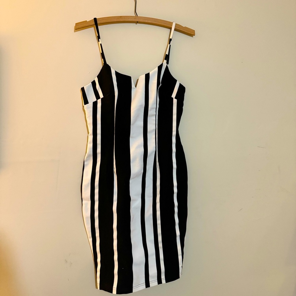 Privy Bodycon Black and White Dress Small